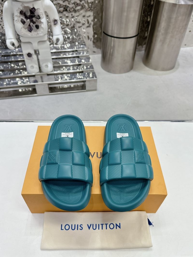 Louis Vuitton Slippers